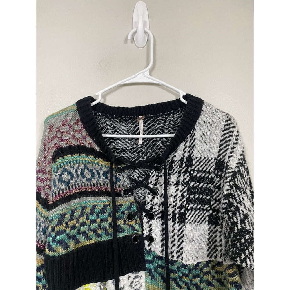 Free People Patchwork Knit Lace Up Wool Blend Sweater Size Small Boho Cozy - Picture 2 of 8
